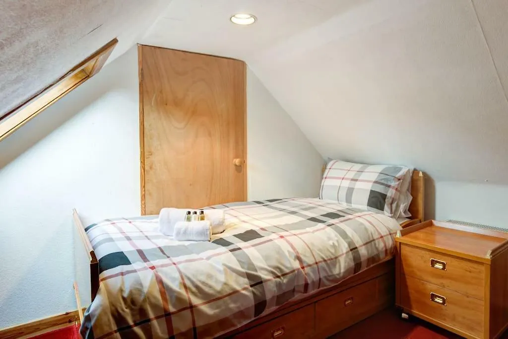 Fishermans Flat - River View Holiday Home Dundee 0*,  United Kingdom