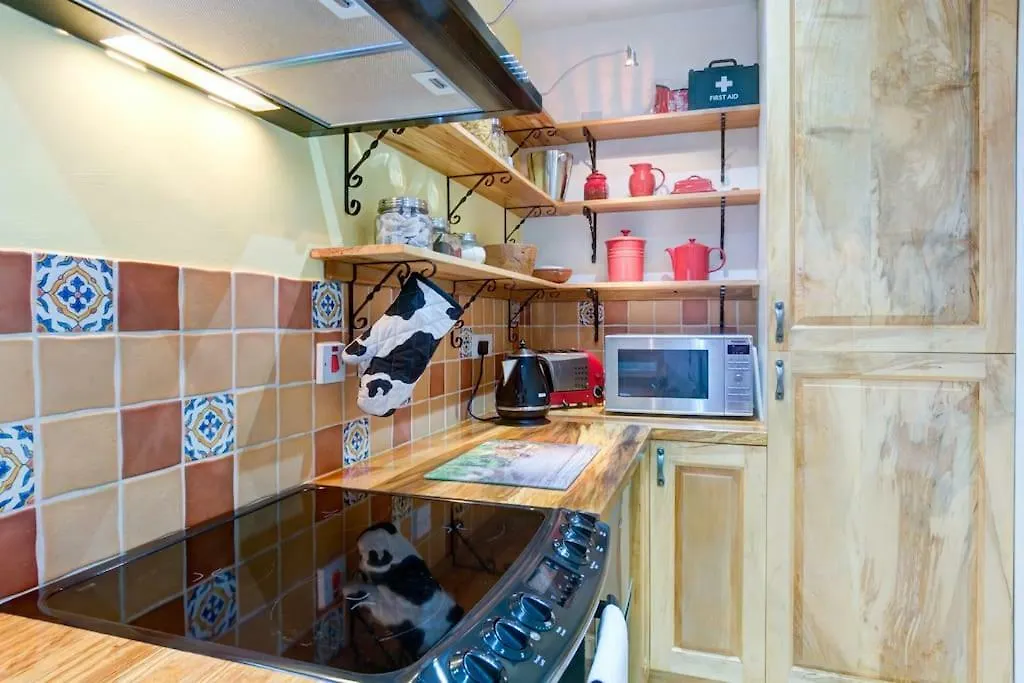 Fishermans Flat - River View Holiday Home Dundee