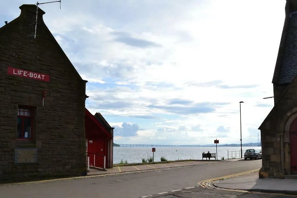 Fishermans Flat - River View Holiday Home Dundee United Kingdom