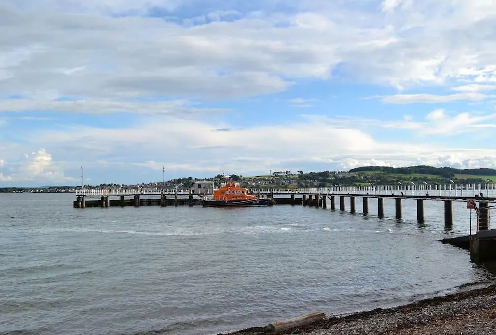 Fishermans Flat - River View Holiday Home Dundee